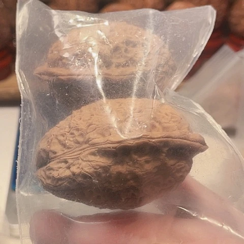 胜***子把件文玩核桃双节轮带彩磕尖34