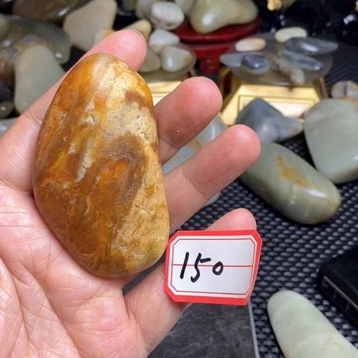 未镶嵌和田玉把件淡*奇石类150