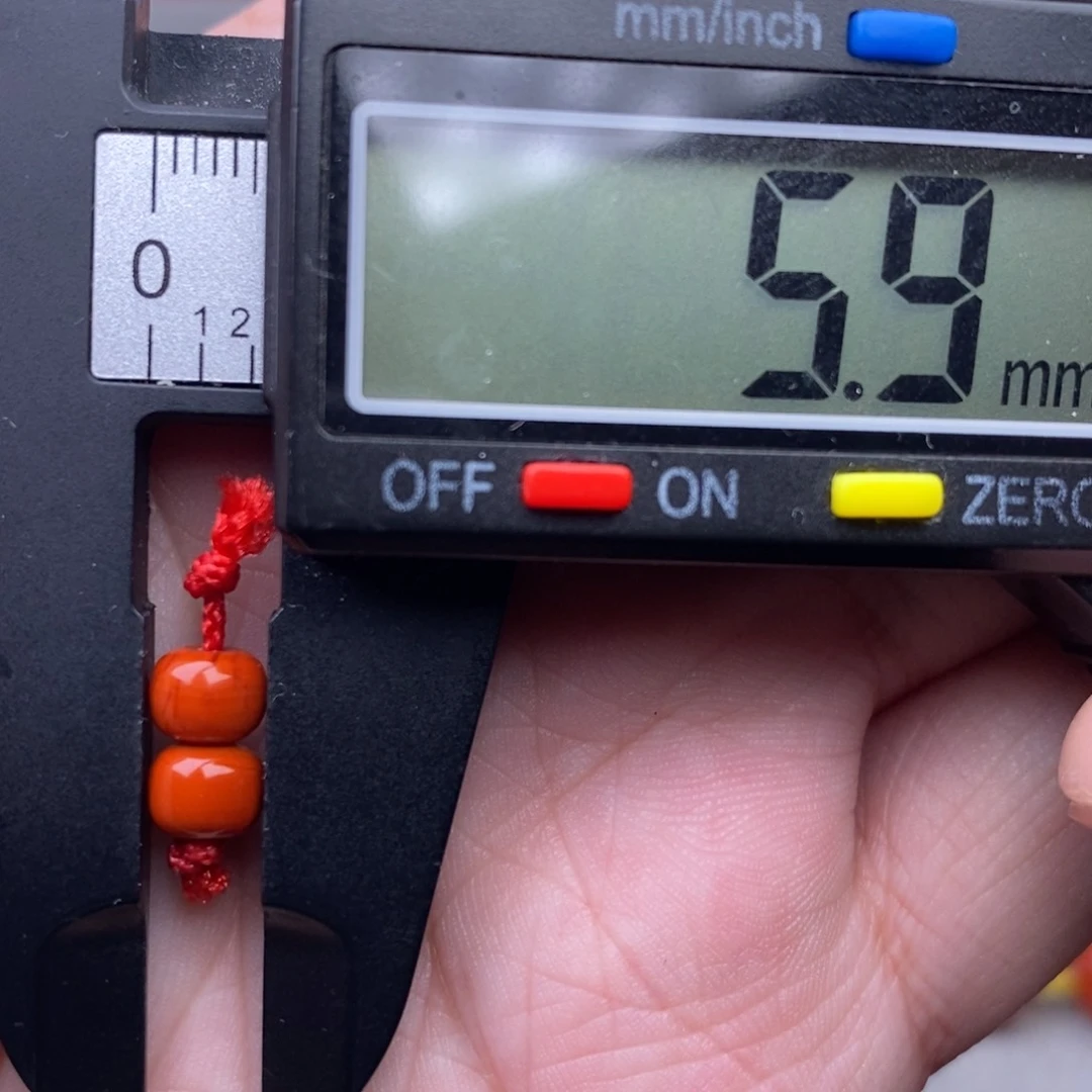 南红玛瑙配饰未镶嵌