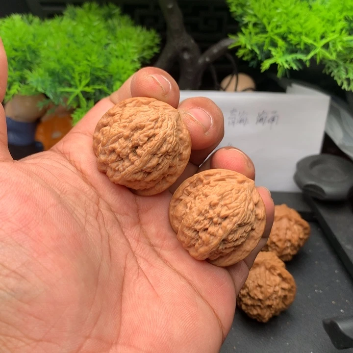 吊坠文玩核桃35蚂蚁沟