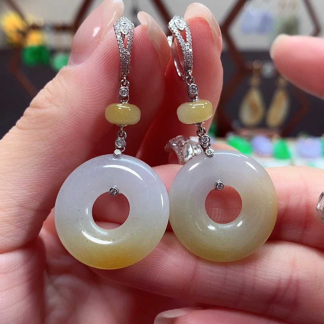 翡翠耳饰18K金镶嵌天然翡翠