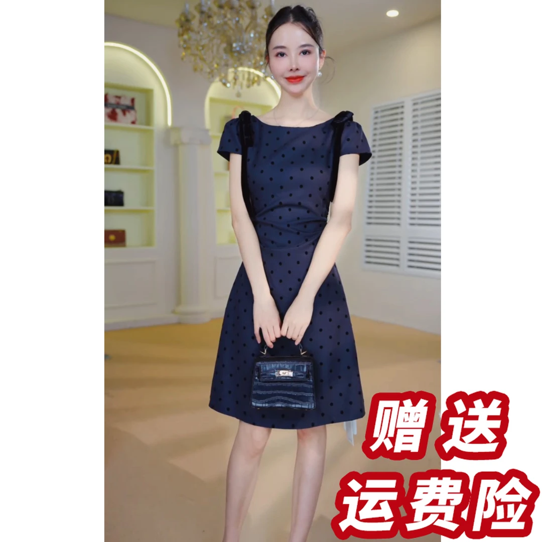 【赠送运费险】波点显瘦吊带夏季连衣裙短袖小众V领J47011