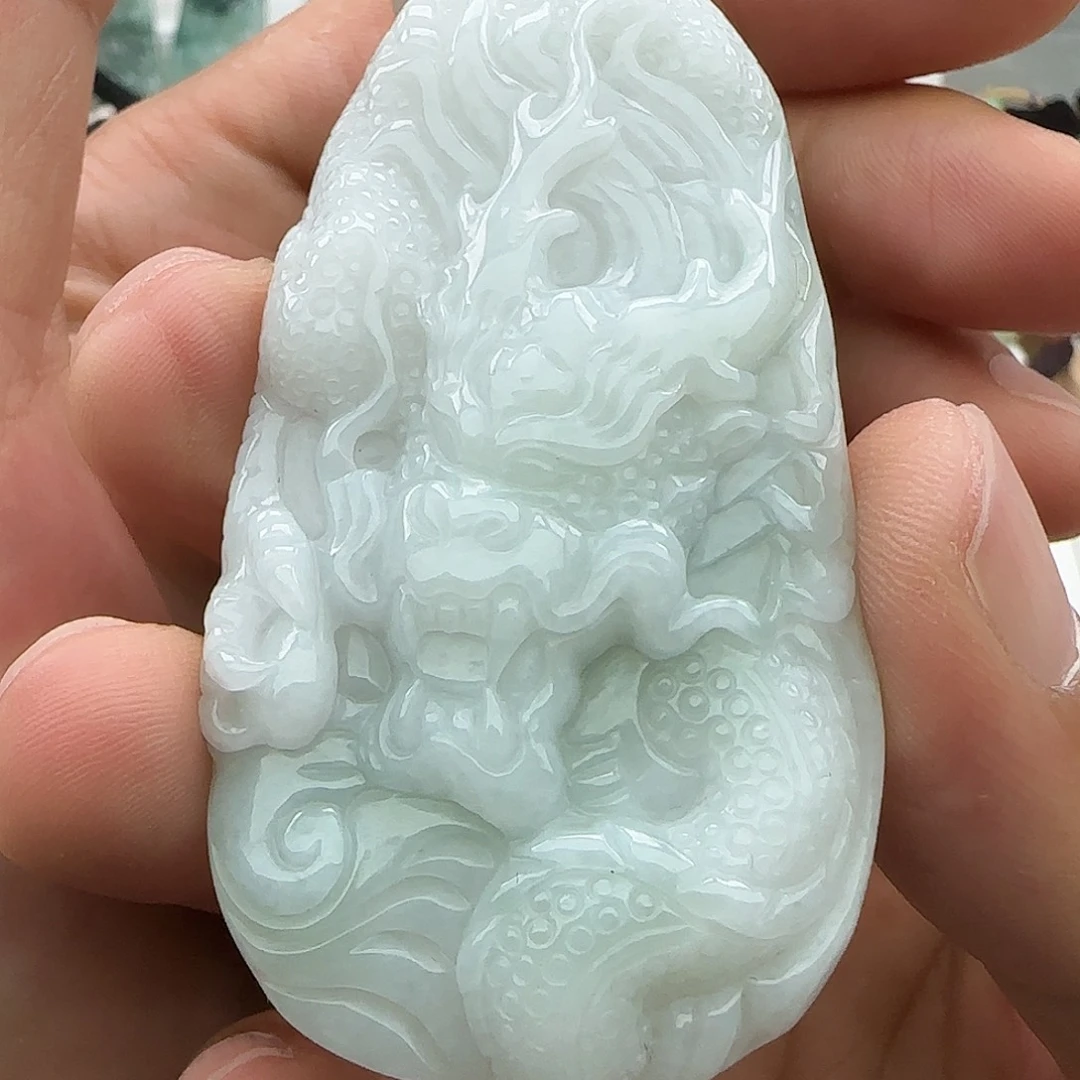 翡翠未镶嵌颈饰旺*哥翡翠