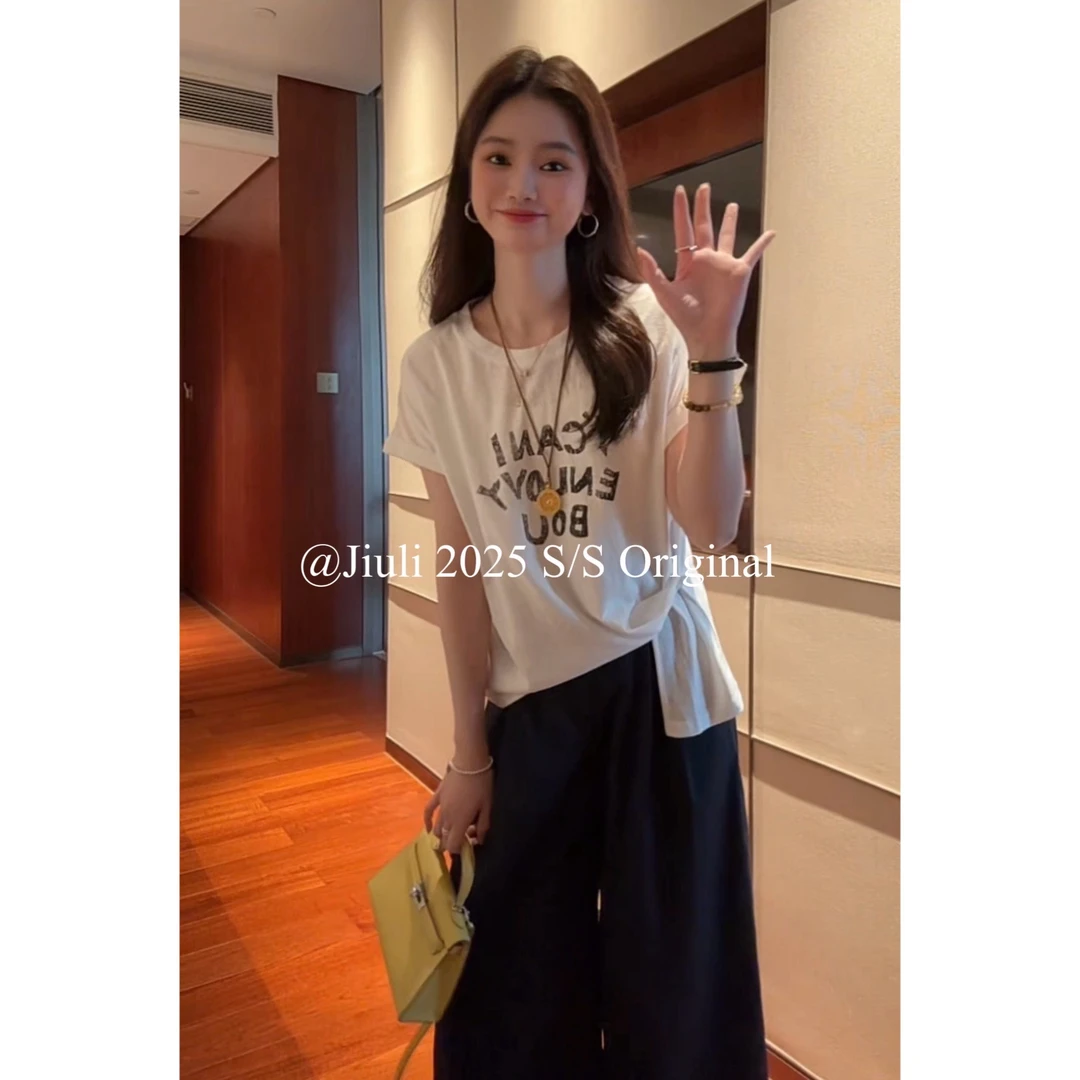 九莉【通勤T】雪花棉 夏季不规则下摆系扣字母印花短袖T恤