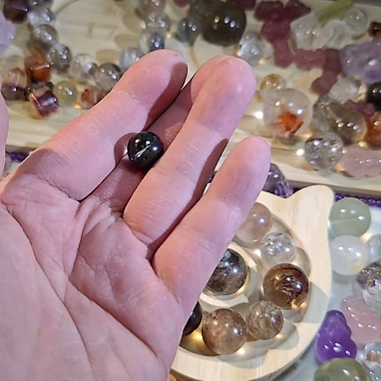 潇***轩未镶嵌颈饰水晶shuijig