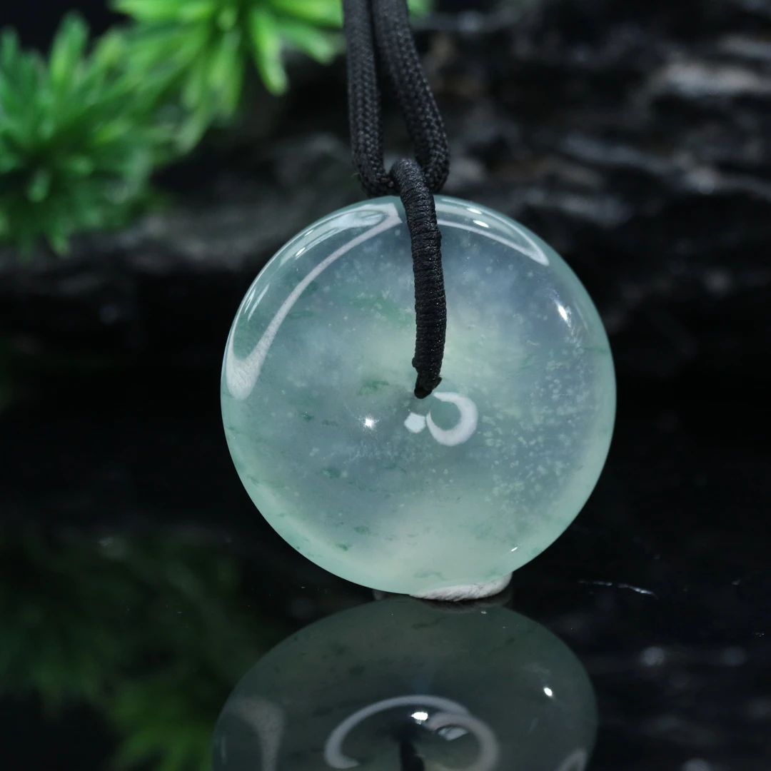 20天然缅甸翡翠A货飘花平安扣/701378/上海嘉禾拍卖