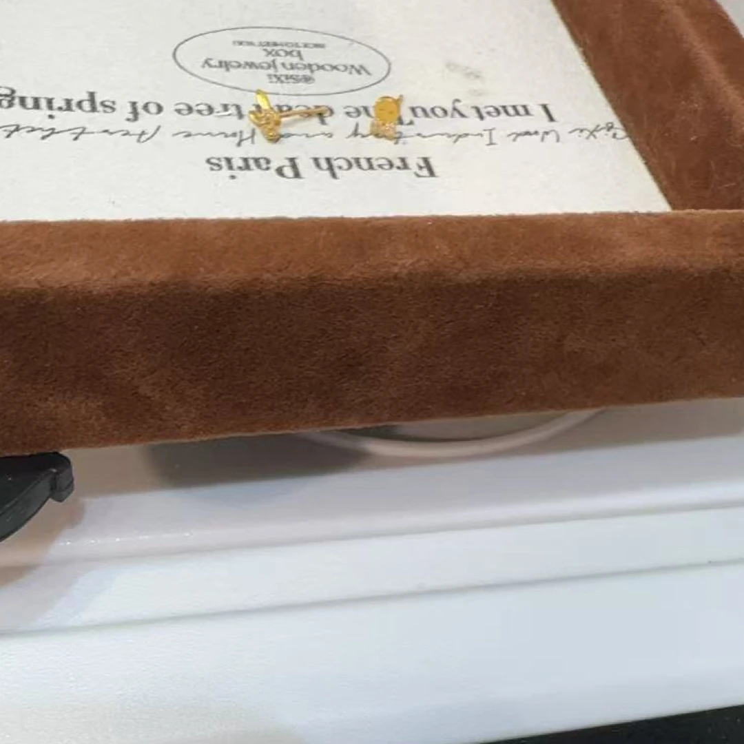 足金精品工艺耳饰