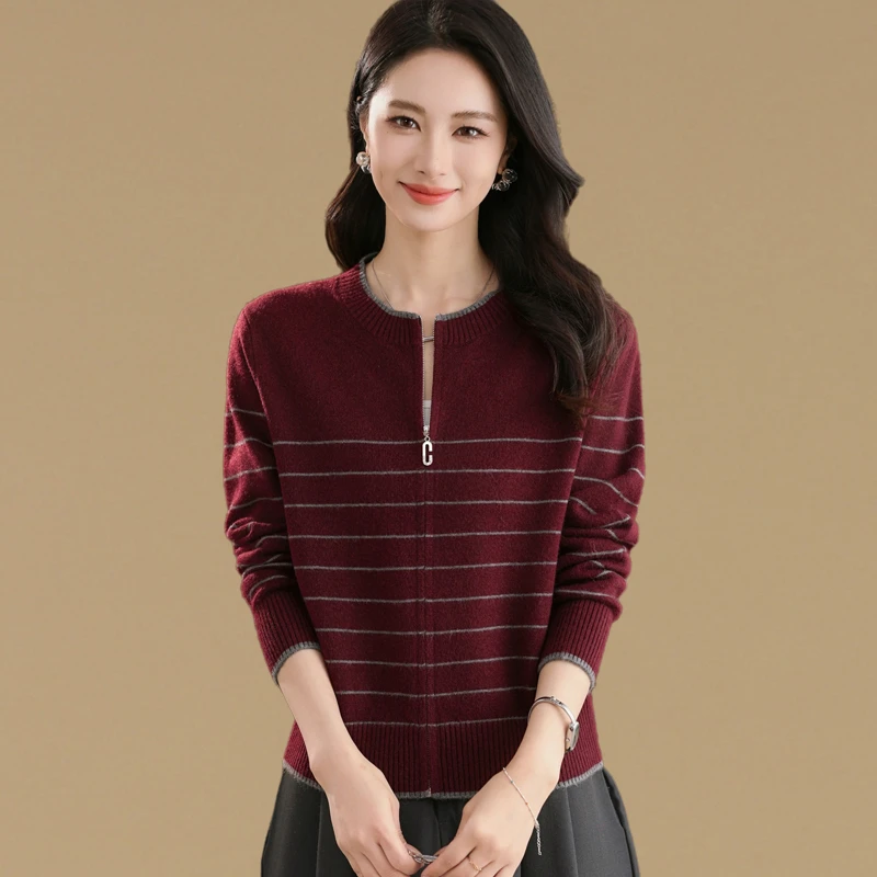 时尚条纹针织开衫女短款春秋2025新款高级感外搭上衣长袖毛衣外套