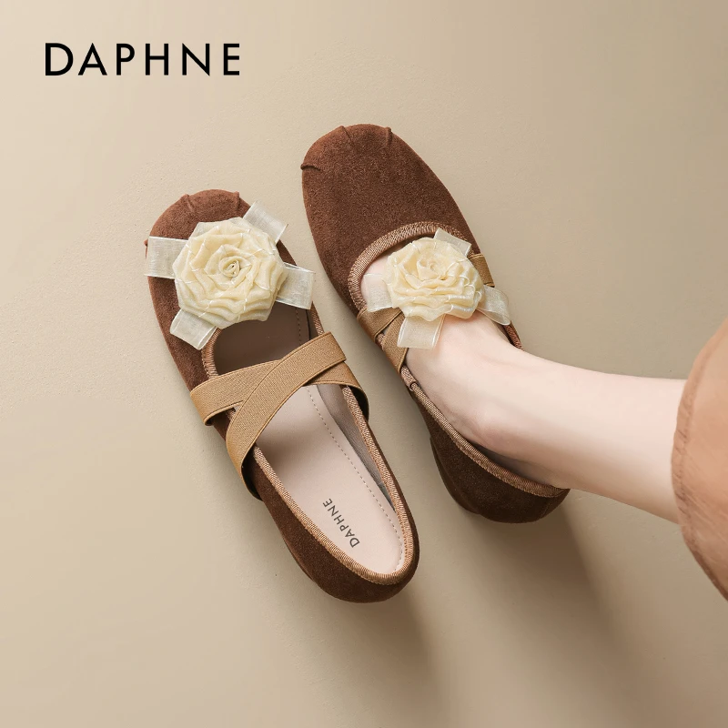 达芙妮山茶花玛丽珍鞋女2025新款法式复古粗跟配裙子绝美芭蕾单鞋