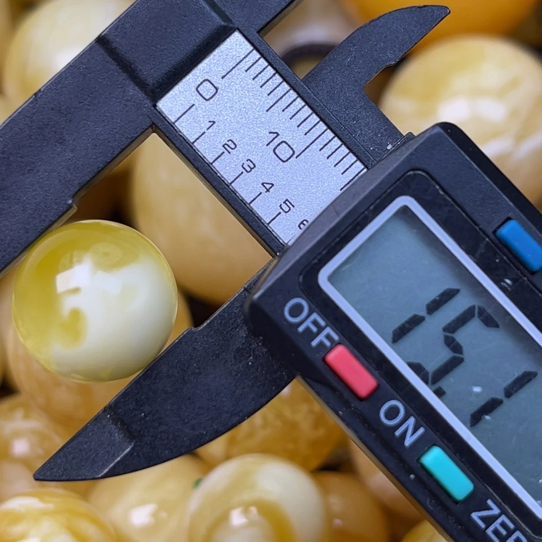 裸石蜜蜡未镶嵌！