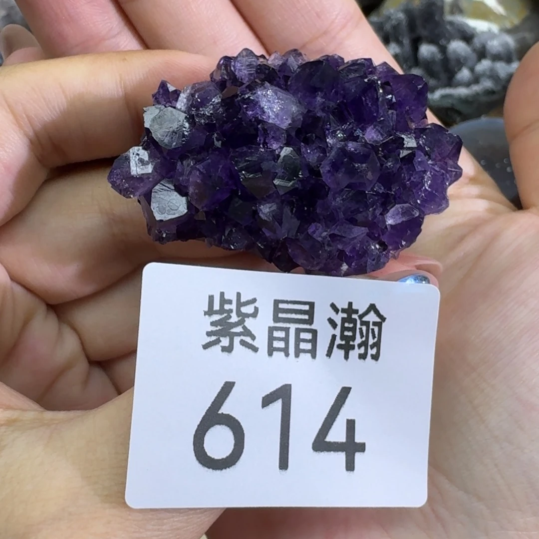 未镶嵌水晶大型摆件（非配饰）