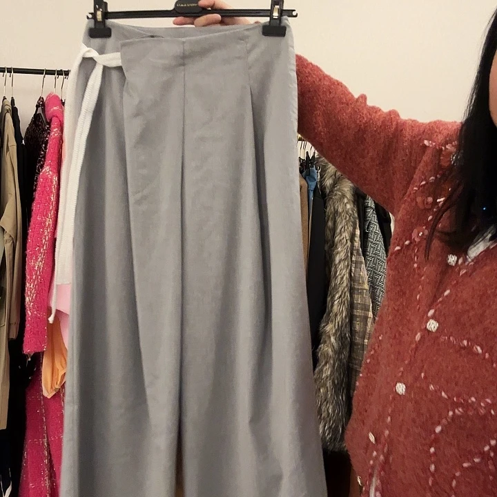 L 哈哈哈哈哈哈哈哈哈华军