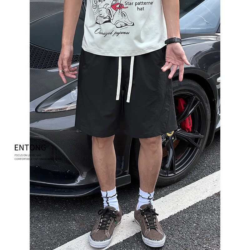 Entong美式潮牌街头速干无感五分休闲短裤男生薄款宽松直筒中裤子