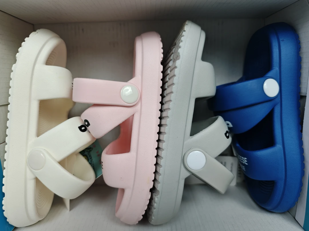 男女童EVA沙滩运动凉鞋拖鞋一秒变换