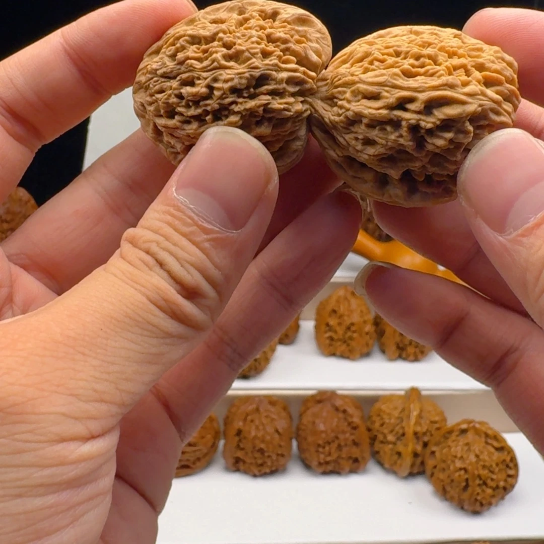 吊坠文玩核桃南疆