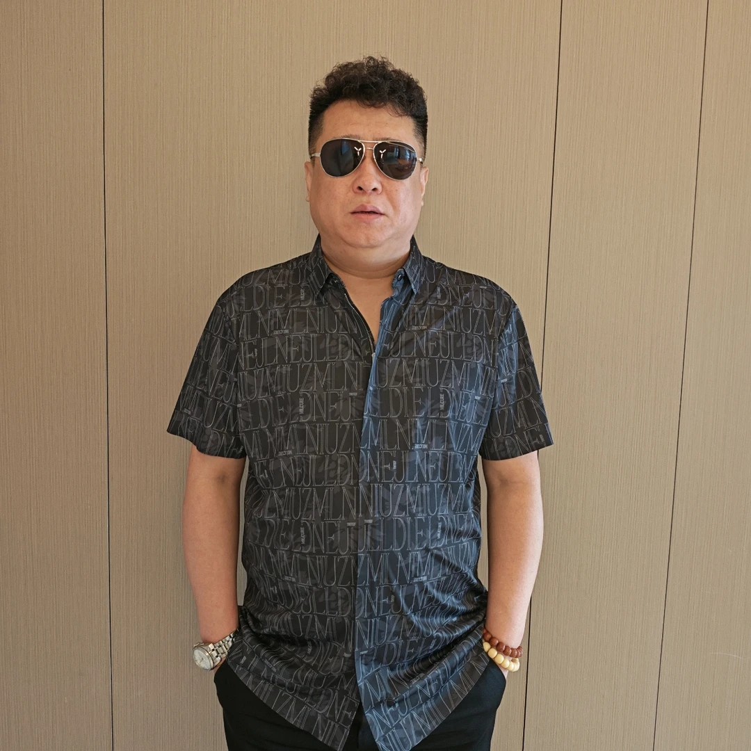 加肥加大码男士夏季时尚百搭拉链翻领休闲男衬衣大码男装花衬衫PX