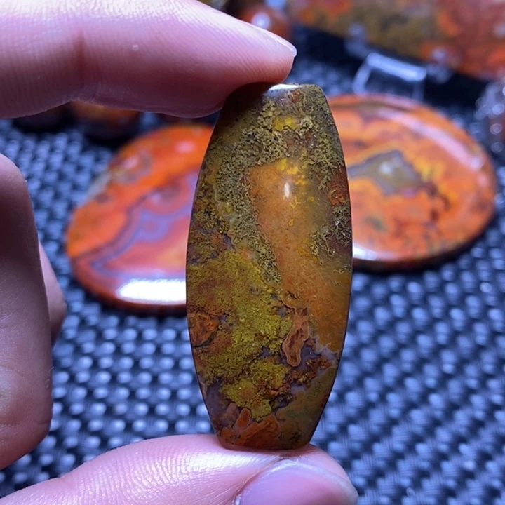 玛瑙/玉髓颈饰未镶嵌用****3