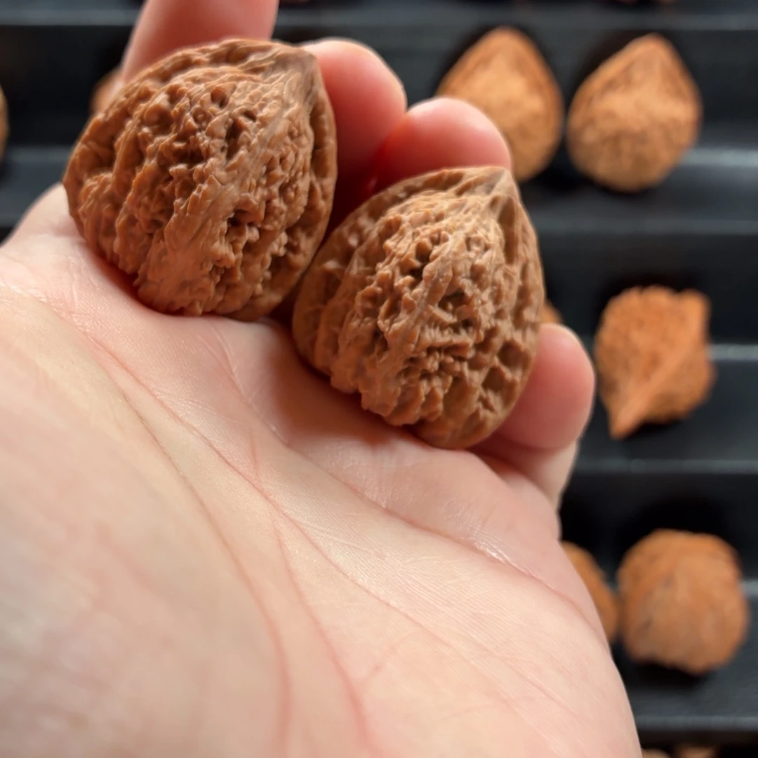 把件桃核山地老款密纹32