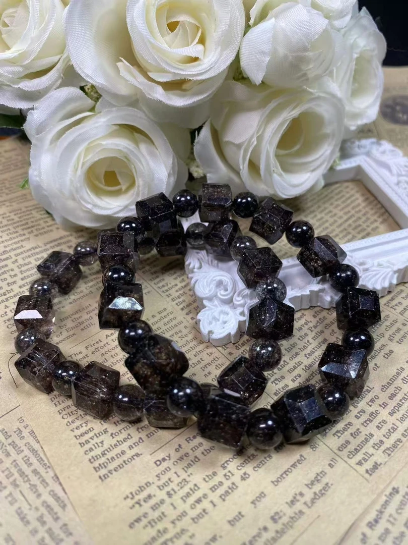 黑色方糖手串发一条B107