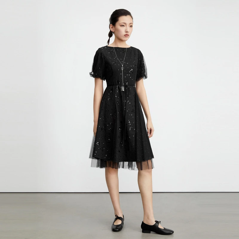 S·DEER圣迪奥女装圆领收腰网纱气质显瘦泡泡袖连衣裙S23261202