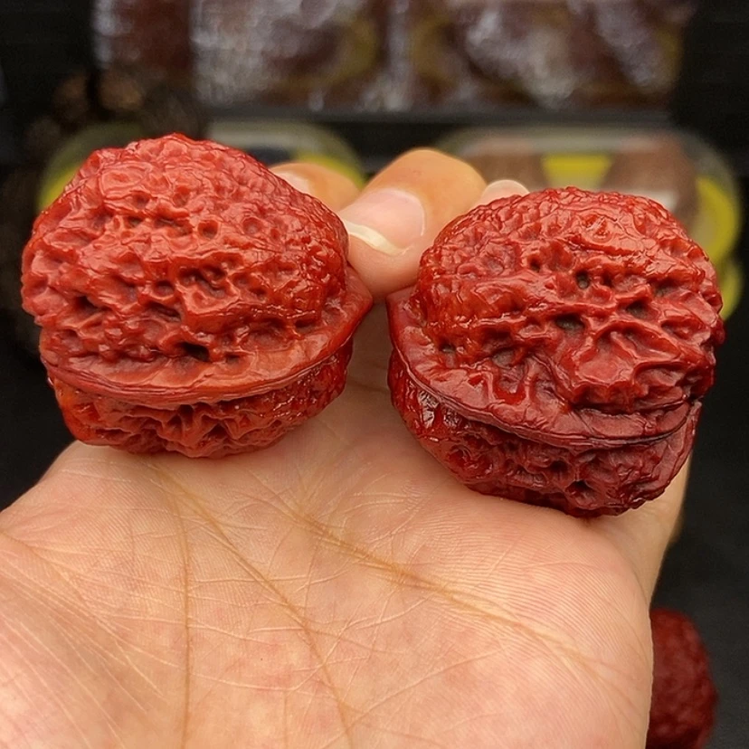 【闪购商品】文玩核桃把件38尺鱼子纹金蟾