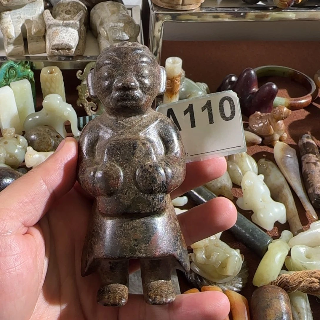 未镶嵌蛇纹石玉颈饰