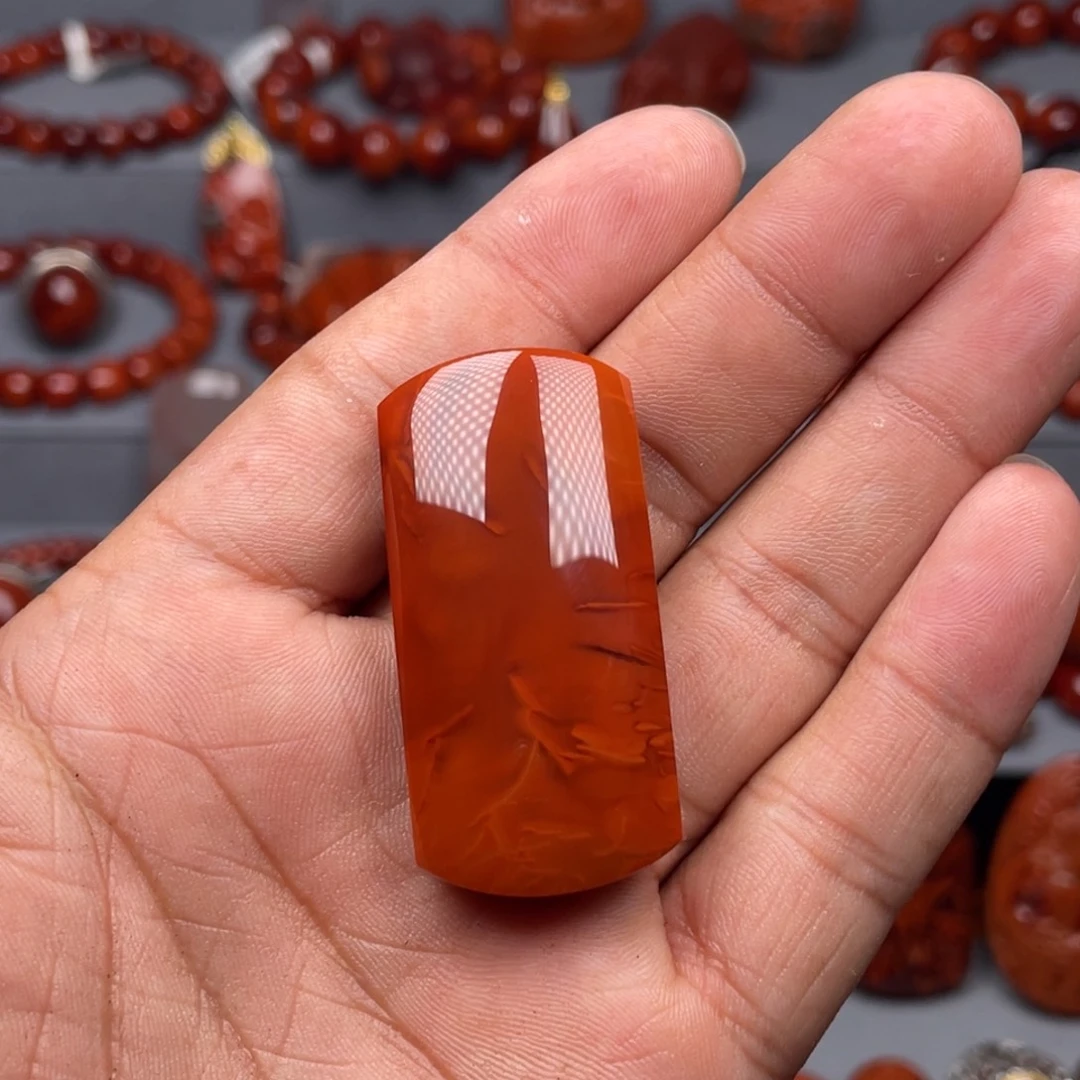 南红玛瑙未镶嵌珠宝奇石吊坠