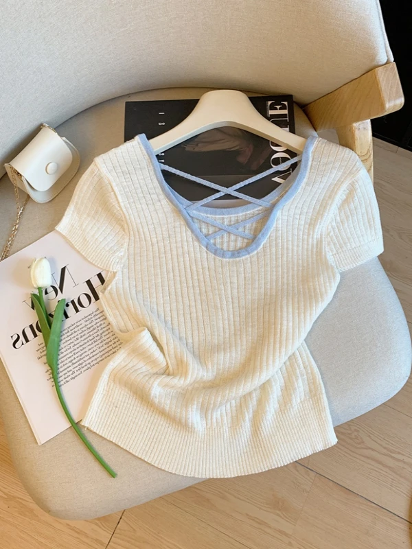 夏季2025年新款女装高端温柔风减龄别致冰丝T恤小上衣气质针织衫