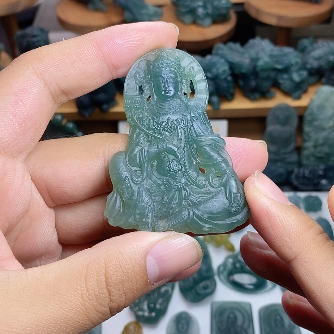 定制翡翠未镶嵌观音