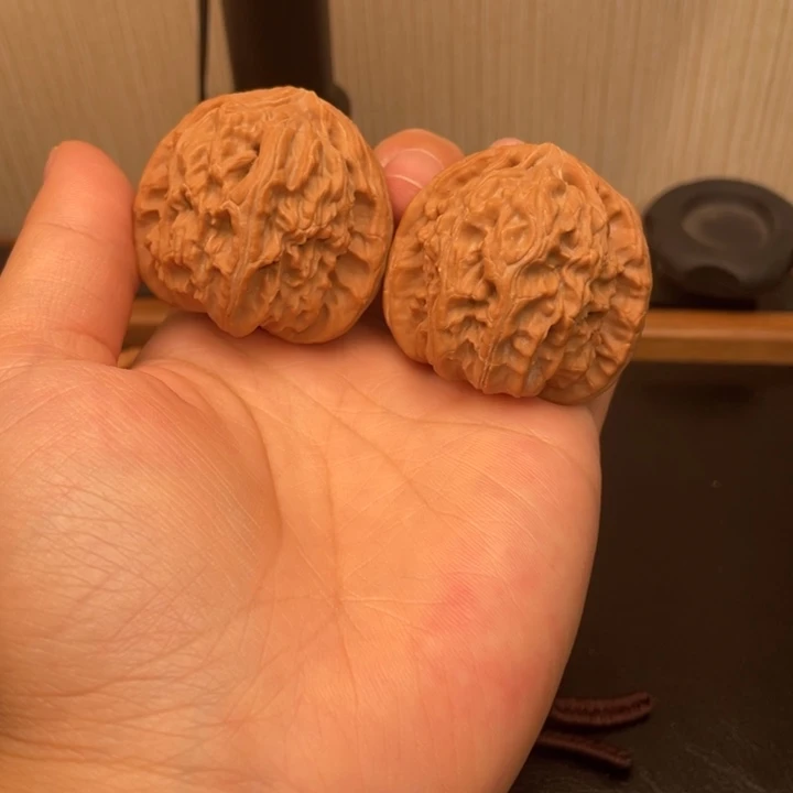 核桃全品41尺白狮子