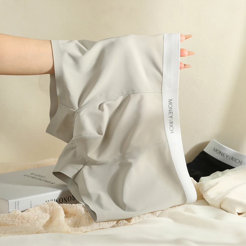 男士裸感冰丝平角裤男款奶皮透气四角裤男生运动吸汗青年裤衩