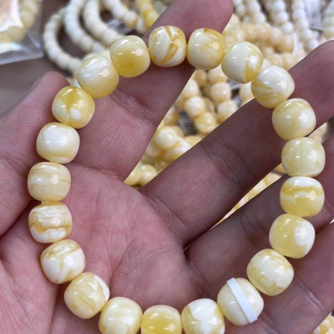 琥珀裸石未镶嵌13400000000000