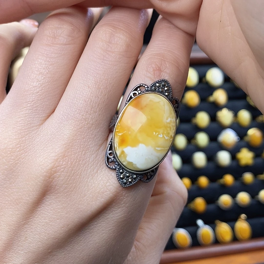 清***文琥珀未镶嵌裸石成品