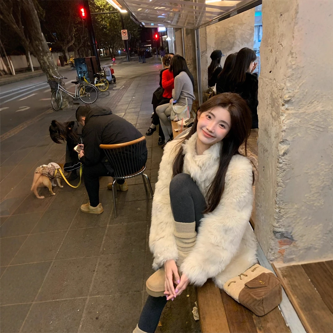 实拍~法式温柔风氛围感小众设计感皮毛一体毛毛外套韩版女装新款