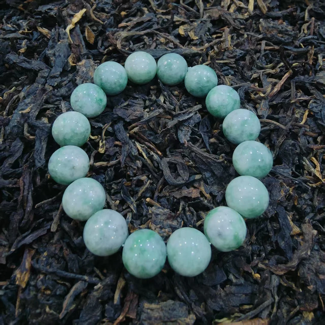 飞台茶叶 福利（ 翡C飘色手串一条）普洱茶 生茶