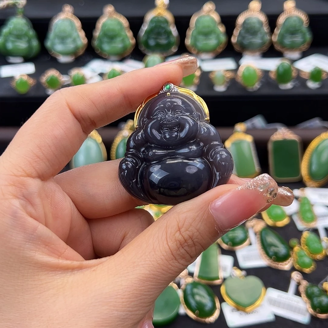 和田玉18K金镶嵌颈饰