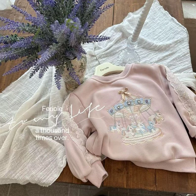 FLL·25冬~旋转木马加绒卫衣53585(童装汉服)
