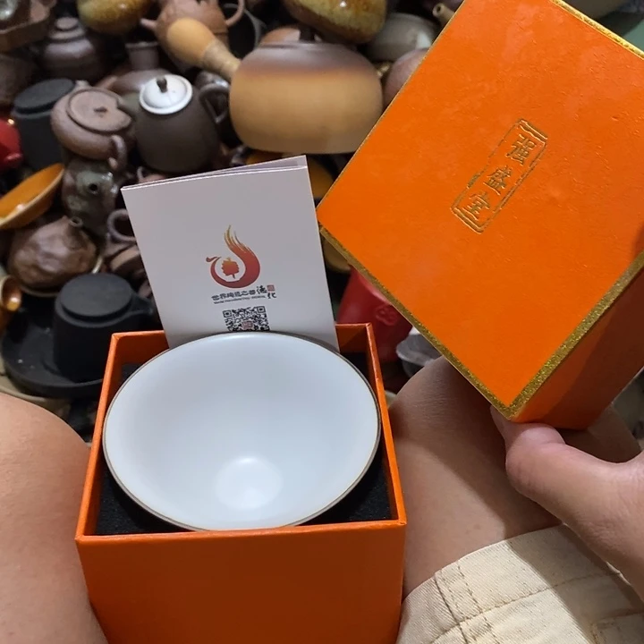 瓷片你要努力赚钱买房子的人了