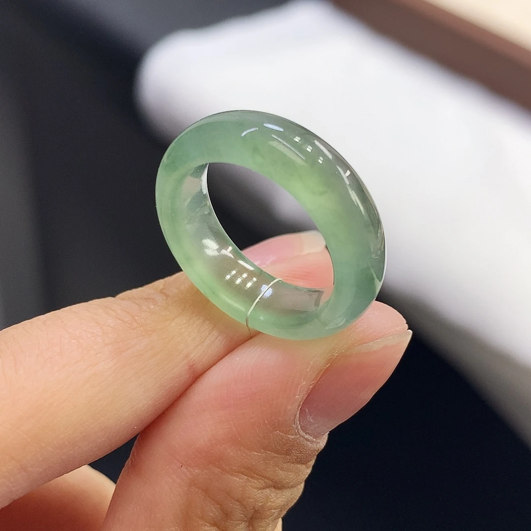翡翠未镶嵌戒指12号