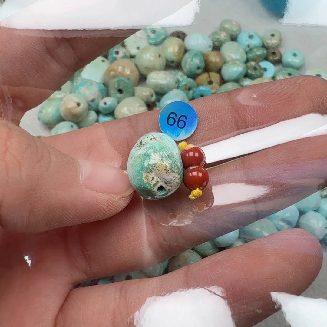 南红玛瑙未镶嵌珠宝奇石