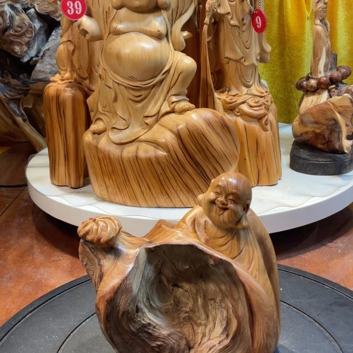 柏木（崖柏）崖柏   弥勒