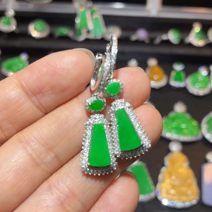 翡翠18K金镶嵌吊坠(不含链)翡翠