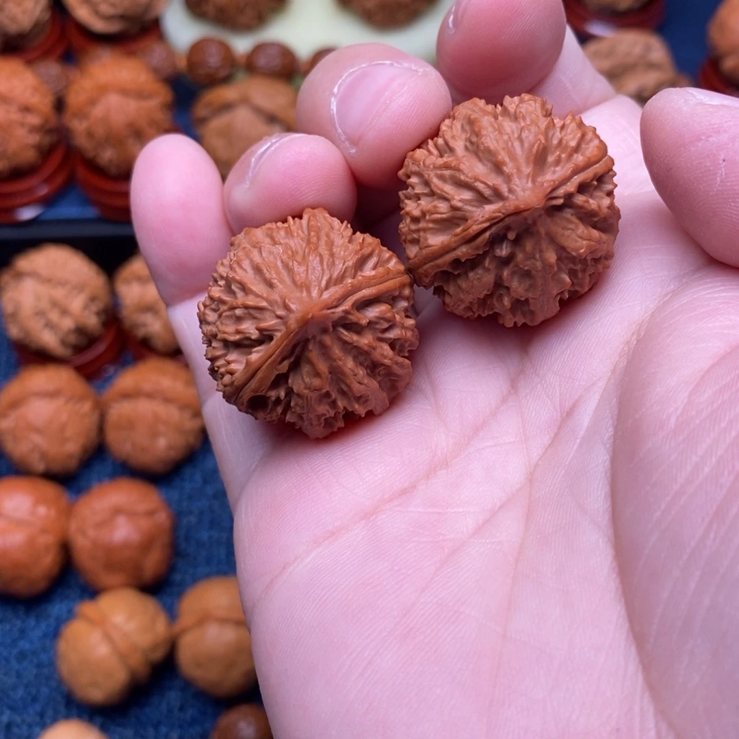 文玩核桃把件手捻