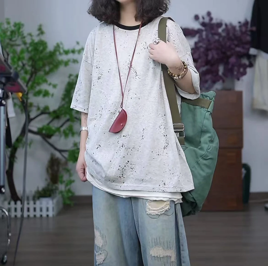 【若汐女装】欧韩版宽松大版休闲百搭设计款泼墨圆领印花T恤23142