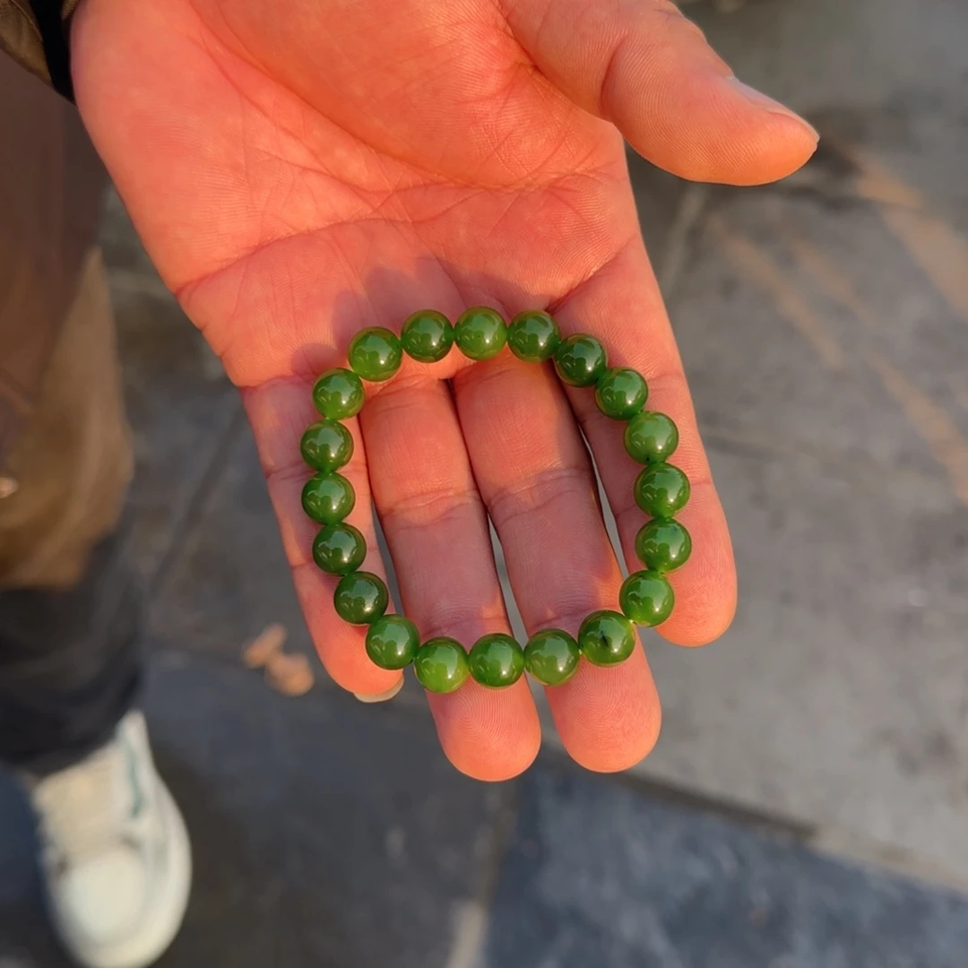 和田玉未镶嵌手链俄碧鲜阳绿卡10