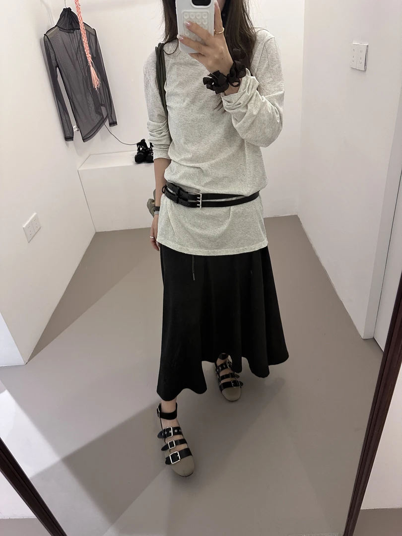 【ZHANGDAYUN】2918# Ins博主暖花灰洗水破边防晒T恤