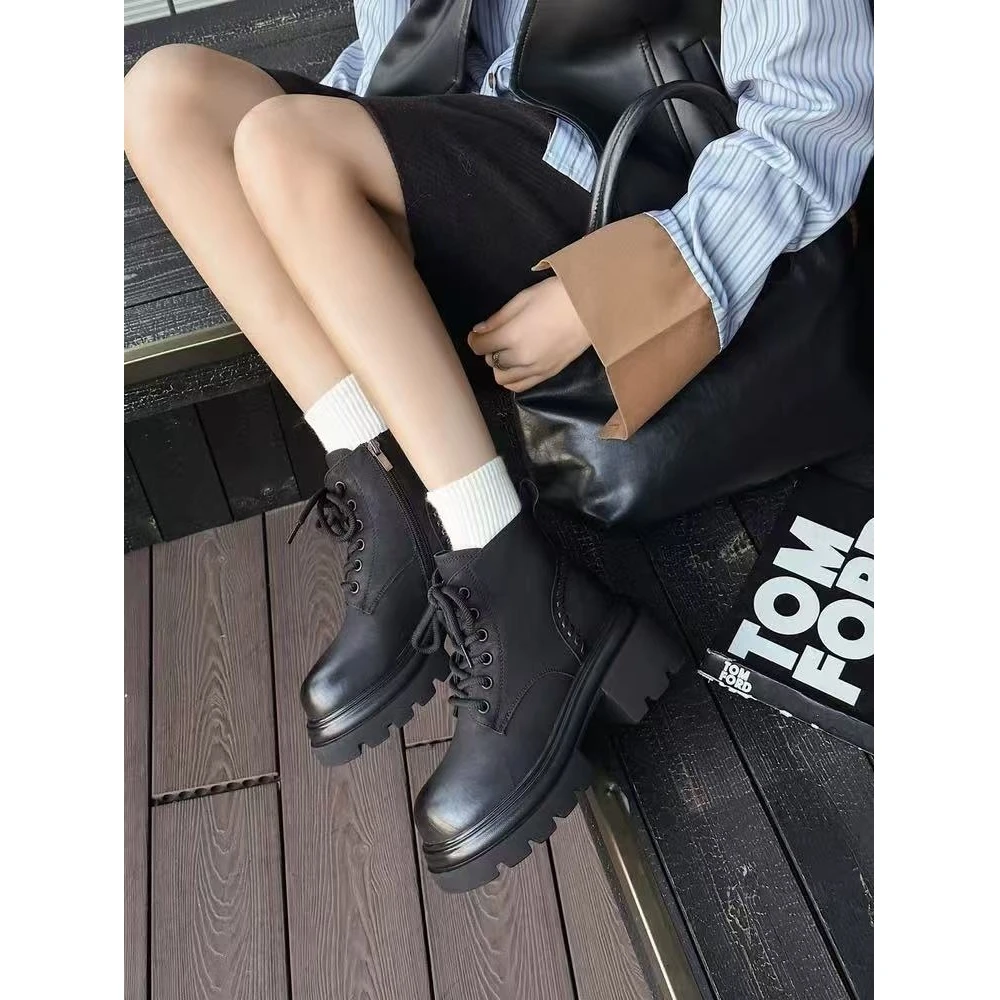 厚底时装靴女新款复古显瘦套筒马丁靴短靴2667-19（不加绒）