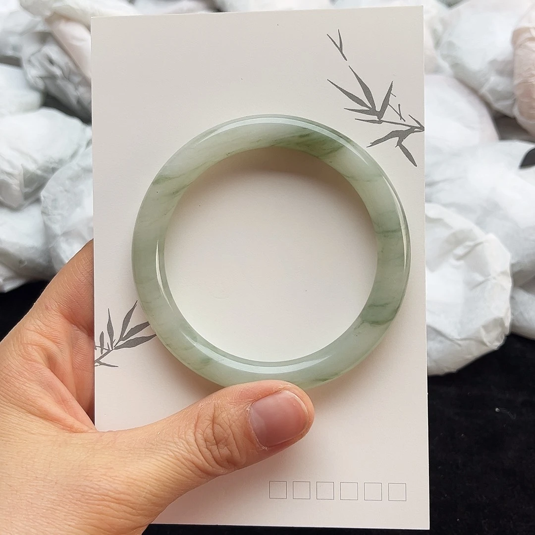 未镶嵌手镯石英质玉5