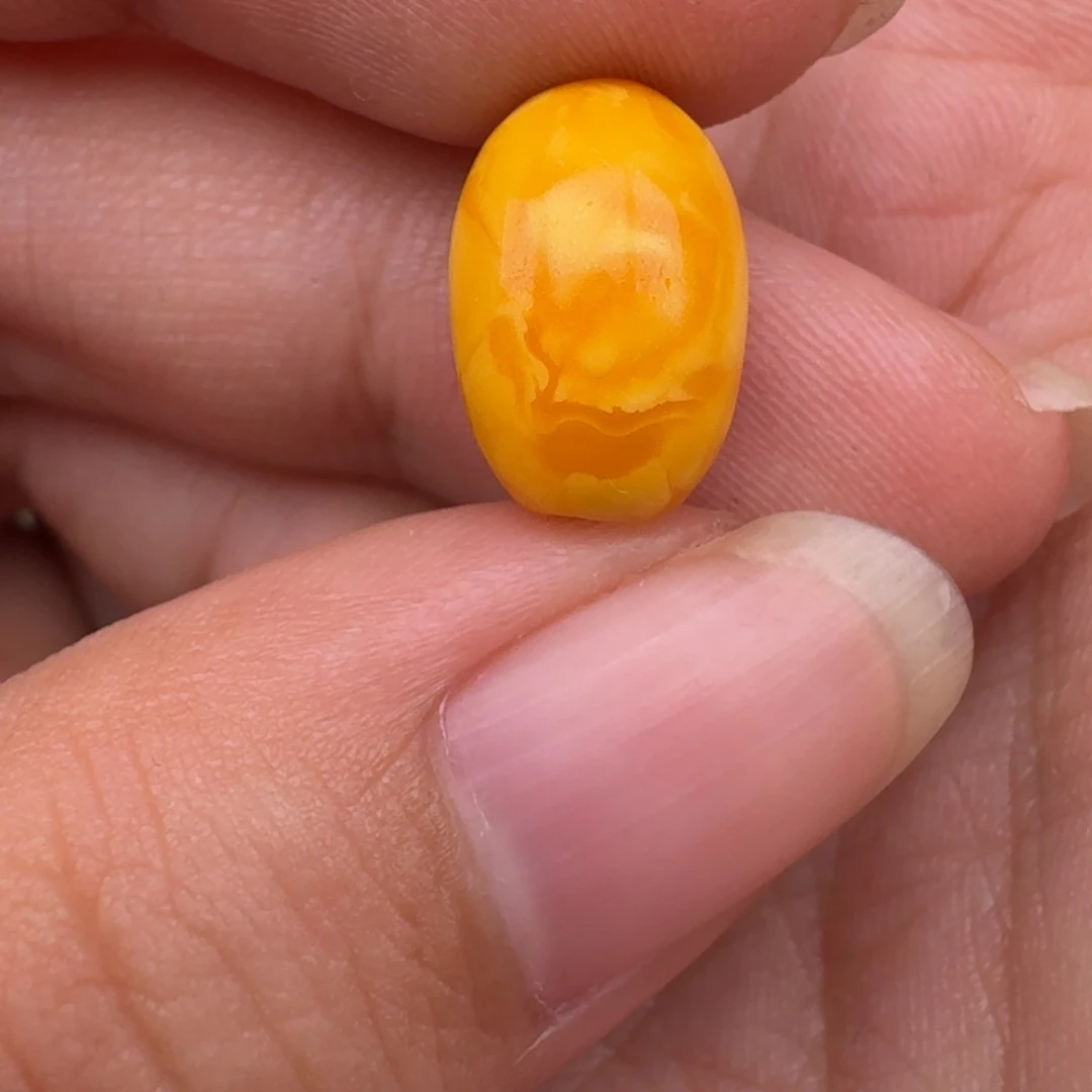 Q***未镶嵌颈饰蜜蜡直径8大加