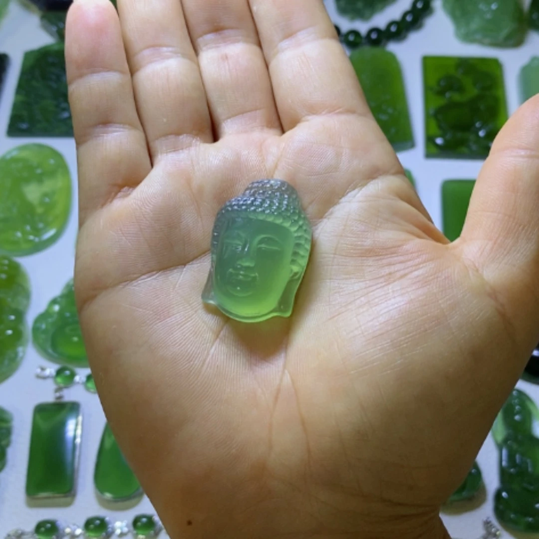 【闪购商品】未镶嵌蛇纹石玉颈饰